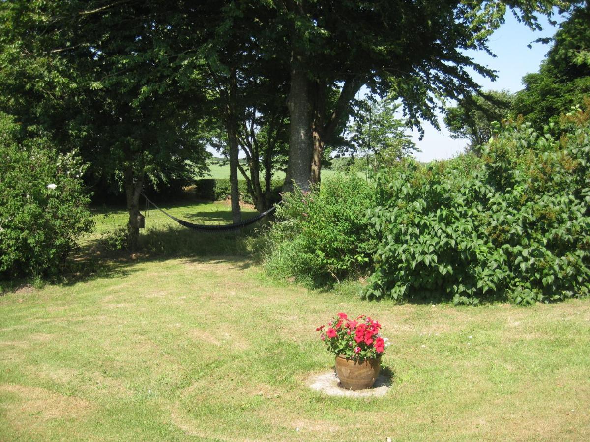 Feriegarden I Floutrup Guest House Roslev Exterior photo